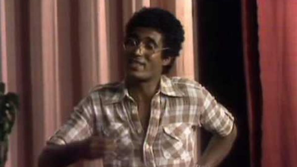 العيال كبرت