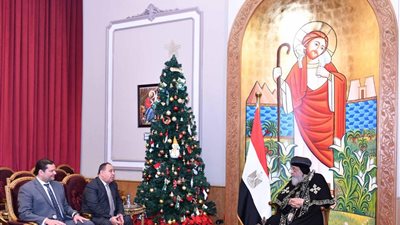 البابا تواضروس الثاني يستقبل وزير المالية للتهنئة بعيد الميلاد المجيد | صور