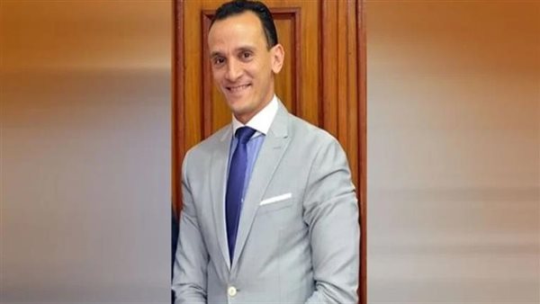 الدكتور عبدالخالق