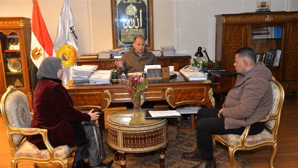 محافظ أسيوط 