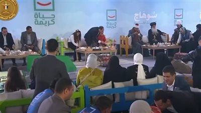 السيسي يجري جولة تفقدية لقرية أم دومة إحدى قرى حياة كريمة بسوهاج