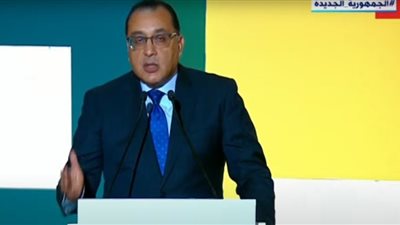 رئيس الوزراء: الدولة أنشأت حوالي 6400 فصل جديد بتكلفة بلغت 2 مليار جنيه