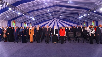 أمين الدول العربية ووزيرة التضامن يفتتحان المعرض العربي للأسر المنتجة