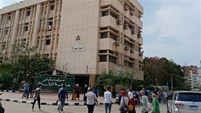 جامعة الزقازيق تحقق في منع طالب مريض بالسكري من دخول الحمام | خاص