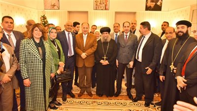 محافظ أسيوط يزور مطرانية الأقباط الأرثوذوكس والكنيسة الإنجيلية للتهنئة بعيد الميلاد