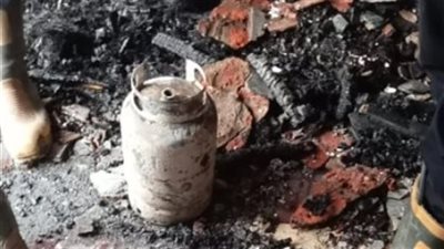 من أسرة واحدة.. إصابة 5 أشخاص في انفجار أسطوانة غاز بأسوان | بث مباشر
