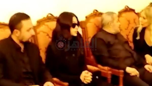 هيفاء وهبي في عزاء