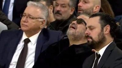 النظرة الأخيرة.. انهيار جورج وسوف فى جنازة ابنه  وديع بكنيسة مار إلياس .. صور 
