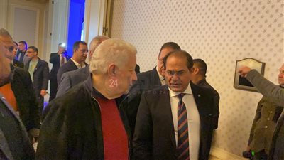 وصول مرتضى منصور لمؤتمر إعلان النيل للتطوير العقاري راعيا رئيسيا للزمالك.. وشيكابالا أبرز الحضور