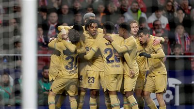 ليفاندوفسكي يقود قائمة برشلونة في كأس السوبر الإسباني