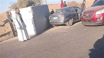 مصرع مهندس وإصابة آخر إثر تصادم سيارة ملاكي بأخرى ثلاجة في قنا