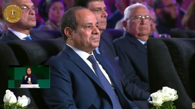 السيسي: مؤسسات المجتمع المدني تؤدي دور الحكومة مش هتقوم به بنفس الكفاءة