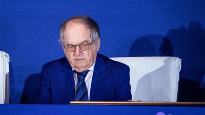 رحيل نويل لو جريه رئيس الاتحاد الفرنسي من منصبه بعد تصريحاته ضد زيدان 