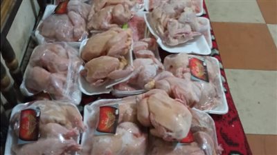 ضبط سيارة محملة بلحوم ودواجن مجهولة المصدر وغير صالحة للاستهلاك الآدمي بأسيوط