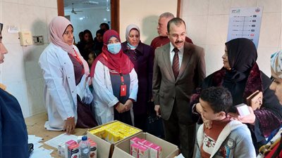 جامعة بنها تنظم قافلة طبية بقرية ميت كنانة في طوخ