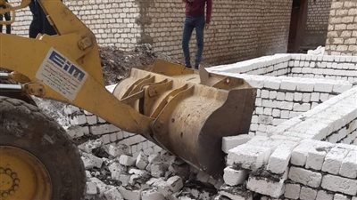 إزالة 6 حالات تعد على الأراضي الزراعية وأملاك الدولة بالمنيا