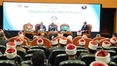 رئيس جامعة الأزهر يدعو للوقوف أمام التحديات التي تواجه اللغة العربية