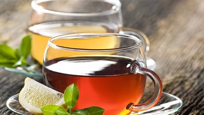 تعرف على فوائد شرب الشاي.. أيهما أفضل الأخضر أم الأسود؟