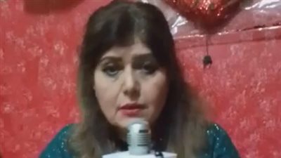 بمشي بزفة كلاب.. الراقصة هندية عن واقعة ترك كلبها بالشارع: بعشقهم ويوميا بعد صلاة الفجر بحط لهم أكل | بث مباشر