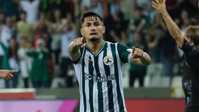 تقارير تركية: الأهلي قدم عرضًا رسميًا لضم بروخا ساينز من صفوف جيرسون