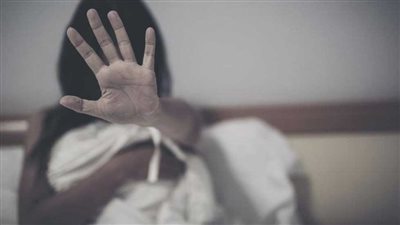 مي في دعوى خلع: طلب مني حاجات حرام.. ولما رفضت اغتصبني