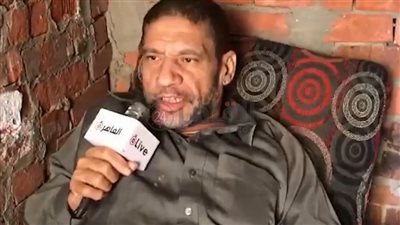 الأخوة الأعداء.. مواطن يستغيث من أشقائه بالقليوبية: عربية خبطتني ولما طلعت من المستشفى خدوا ورثي ورموني في الشارع | فيديو