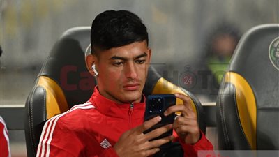 كريستو يعود للمشاركة ونيدفيد يخوض تدريبات خاصة.. كواليس مران الأهلي استعدادا لمواجهة بلدية المحلة