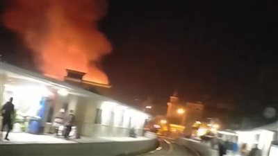 السيطرة على حريق مخلفات في الورش الهندسية خلف محطة قطارات الزقازيق