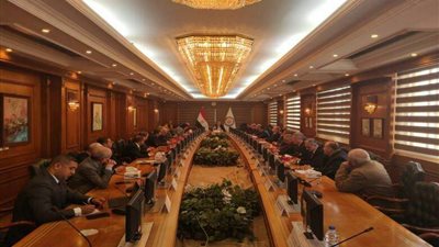 وزير التعليم الأسبق يعرض تقريرًا عن تعليم الكبار: الجامعات ساهمت في محور أمية مليون مواطن