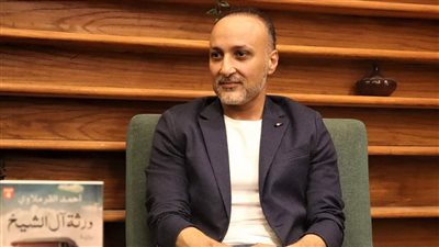 الروائي أحمد القرملاوي: كتابات توفيق الحكيم لم تقتصر على الإسلاميات.. ونجيب محفوظ قدم منجزا أدبيا فريدًا