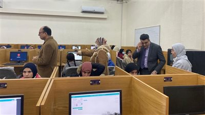 عميدة تمريض حلوان: طلاب المعهد يؤدون امتحانات الترم الثاني إلكترونيًا بدون رصد حالات غش