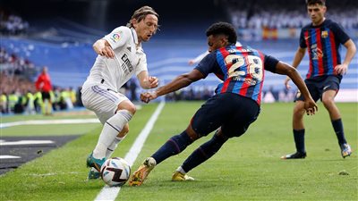 أنشيلوتي يعلن قائمة ريال مدريد لمواجهة برشلونة في كلاسيكو الليجا