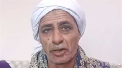 والد الشاب المقتول أثناء عمله بالدقهلية: كان بيشتغل من صغره عشان يصرف عليا | بث مباشر