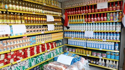 بتخفيضات 30%.. محافظة القاهرة تفتتح منفذ أهلا رمضان بحي السلام أول