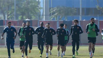 مفاجآت في قائمة الأهلي استعدادًا لمواجهة سموحة