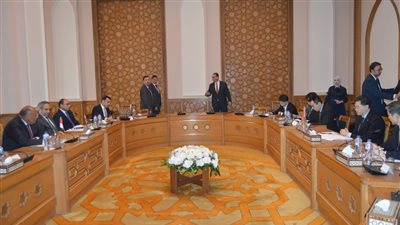 سامح شكري ونظيره الصيني يعقدان جلسة مباحثات ثنائية بحضور وفود الجانبين│ صور