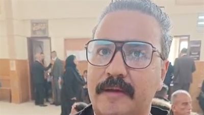 محامي قاتل والدة عشيقته ببورسعيد: بنتها هي المتهمة الأساسية عشان فتحت الباب وخانت أهلها | بث مباشر