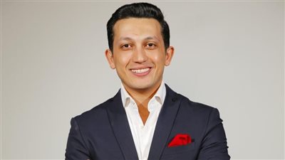 أمير هشام يعلن رحيله عن قناة النهار.. ويقترب من هذه القناة
