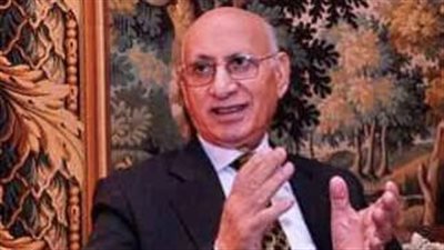 وزير التعليم العالي ينعى الدكتور محمود شريف وزير التنمية المحلية وعميد معهد الأورام الأسبق 