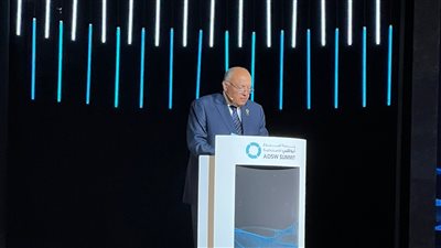 وزير الخارجية يستعرض نجاحات مؤتمر المناخ cop 27 أمام قمة أسبوع أبوظبي للاستدامة 