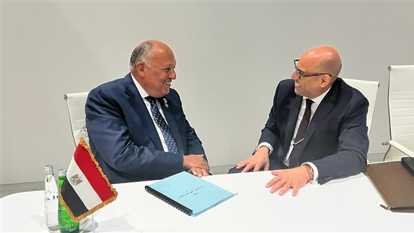 وزير الخارجية وسكرتير