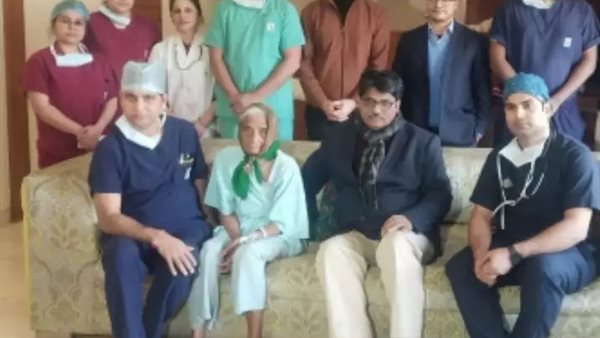 الفريق الجراحي في