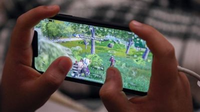 الشيوخ يحذر من مخاطر الألعاب الإلكترونية.. والحكومة تشكل فريق رعد المحترف