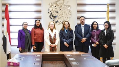 القومي للحوكمة والمنتدى الدولي للفن التشكيلي يتعاونان في مجالات التنمية المستدامة