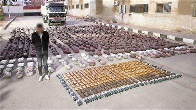 الداخلية تحبط محاولة تهريب صفقة مخدرات بـ23 مليون جنيه عبر قناة السويس