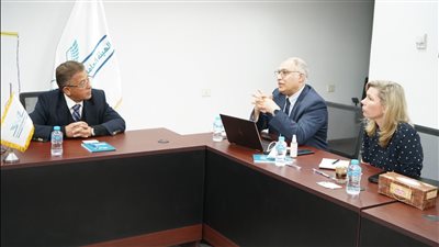 تعاون بين الرقابة الصحية وهيئة كندية لتصميم برنامج تدريبي في تقييم المنشآت الصحية