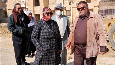 لقبوها بـ المرأة الحديدية.. تعرف على أول سيدة شغلت منصب رئيس حي بالسويس بعد نقلها للقاهرة