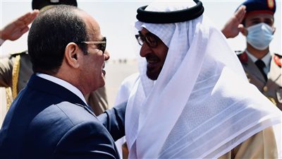 السيسي يشارك في مجلس قصر البحر بالعاصمة الإماراتية أبوظبي