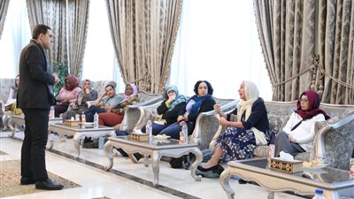 وفد مؤسسة روز كاستل البريطانية يزور الجامع الأزهر في بداية جولته للتعرف على الإسلام