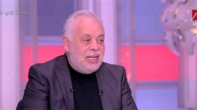 أشرف زكي عن أزمة تقديم سيرة الشعراوي في عمل مسرحي: مفيش حد مينفعش يتعمل عنه مسرحية